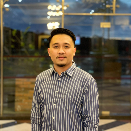 Albert Michael Bin Alxus