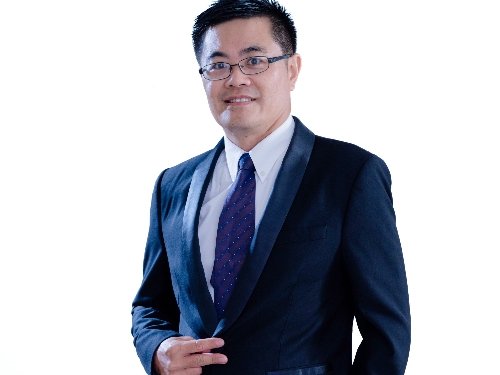 Deric Tan