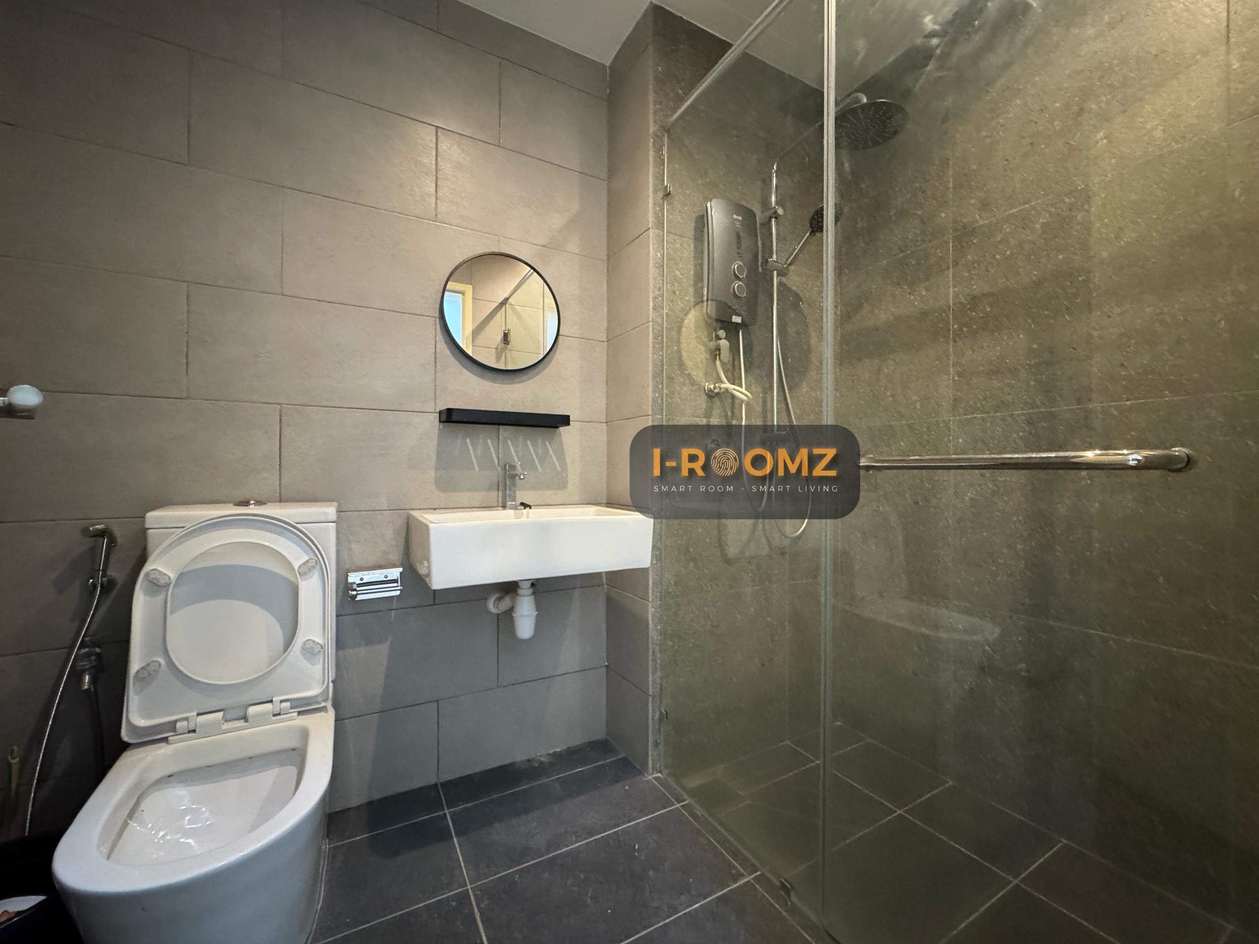 Condominium For Rent in Seri Kembangan Selangor - Image 4