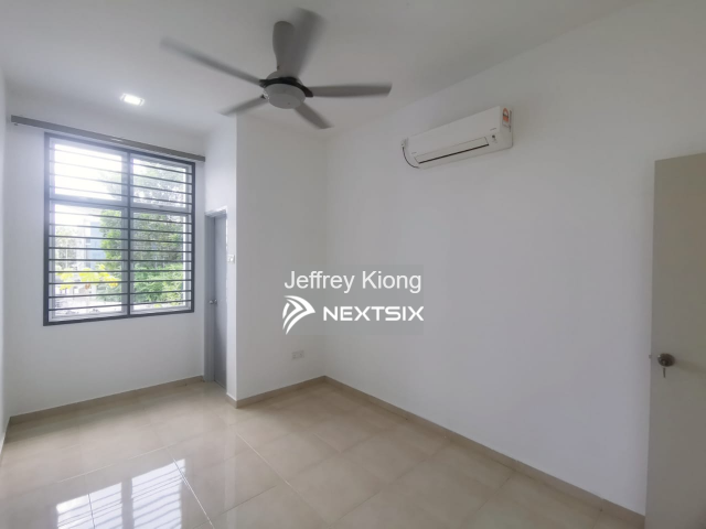 2-sty Terrace/Link House For Sale in Gelang Patah Johor - Image 10