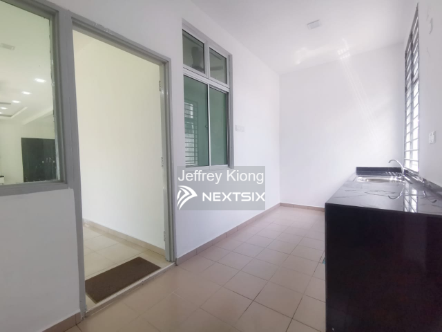 2-sty Terrace/Link House For Sale in Gelang Patah Johor - Image 8