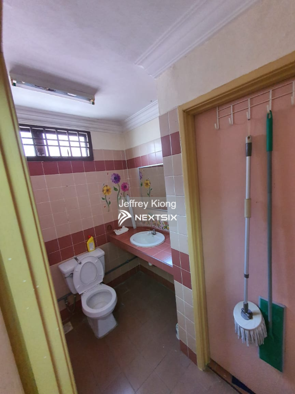 2-sty Superlink House For Sale in Johor Bahru Johor - Image 15
