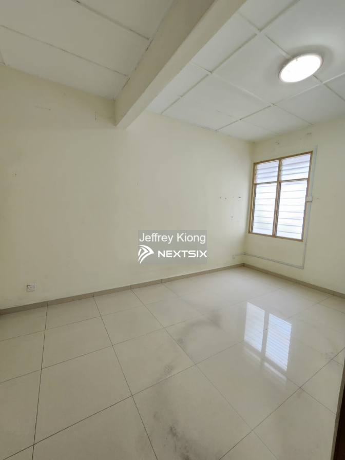 2-sty Terrace/Link House For Sale in Johor Bahru Johor - Image 7