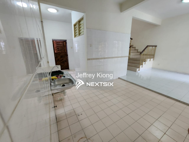 2-sty Terrace/Link House For Sale in Johor Bahru Johor - Image 9