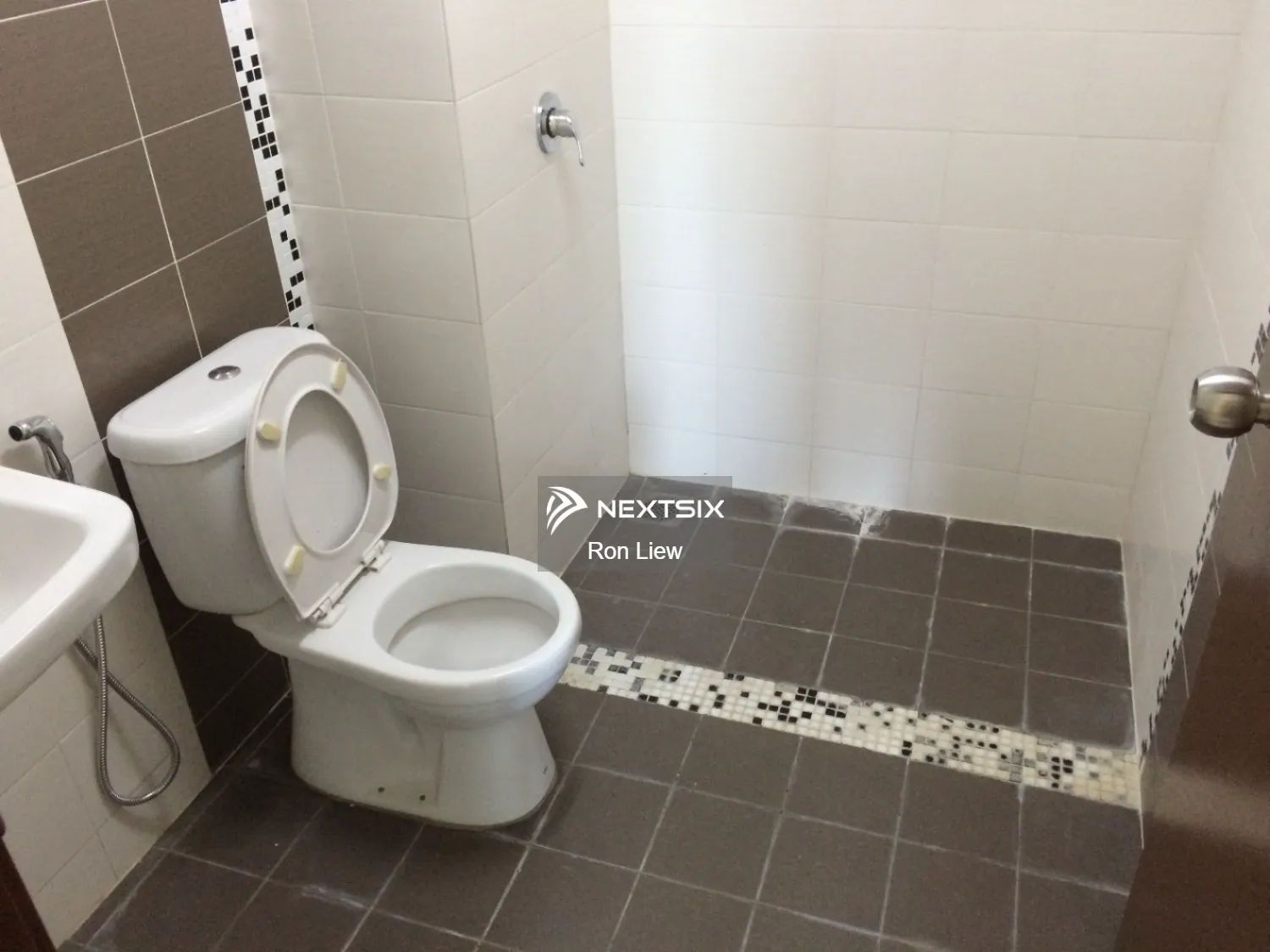 Condominium For Sale in Seri Kembangan Selangor - Image 7