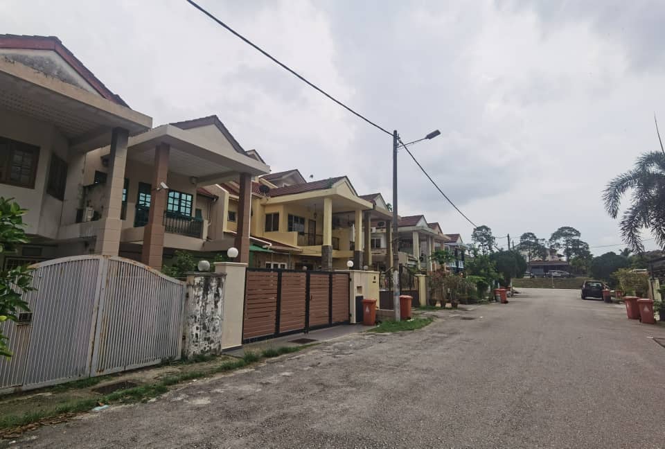 2 Storey Terrace house at Jalan Cecawi 6/28 (Kota Damansara)