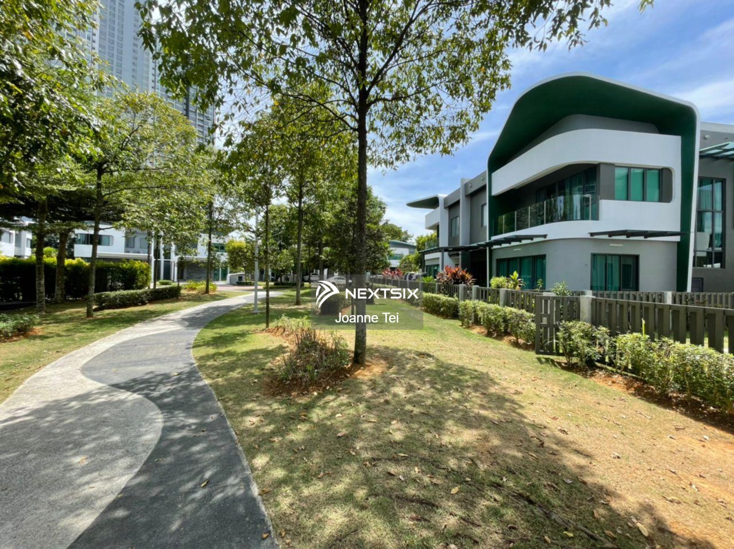 Semi-detached House For Sale in Cyberjaya Selangor