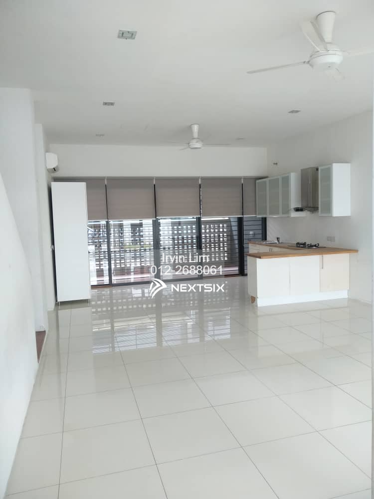 2.5-sty Terrace/Link House For Sale in Seri Kembangan Selangor