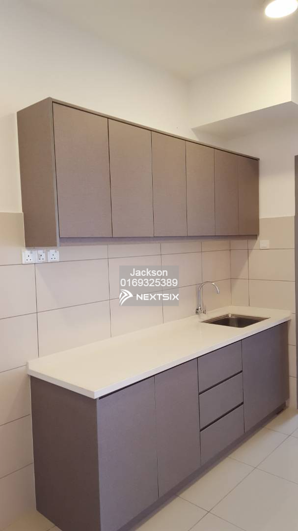 Serviced Residence For Sale in Subang Jaya Selangor