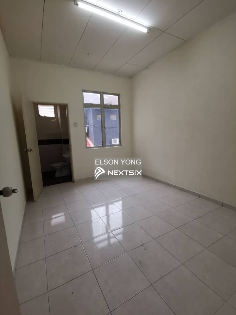 2-sty Superlink House For Sale in Johor Bahru Johor - Image 5
