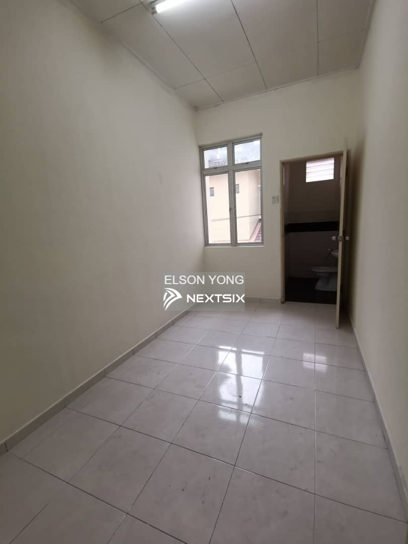 2-sty Superlink House For Sale in Johor Bahru Johor - Image 7