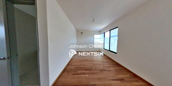 Bungalow For Sale in Kajang Selangor - Image 7