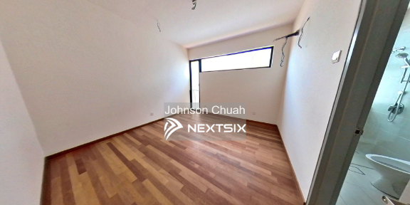 Bungalow For Sale in Kajang Selangor - Image 9