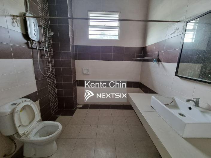 2-sty Terrace/Link House For Sale in Bandar Sungai Long Selangor - Image 11