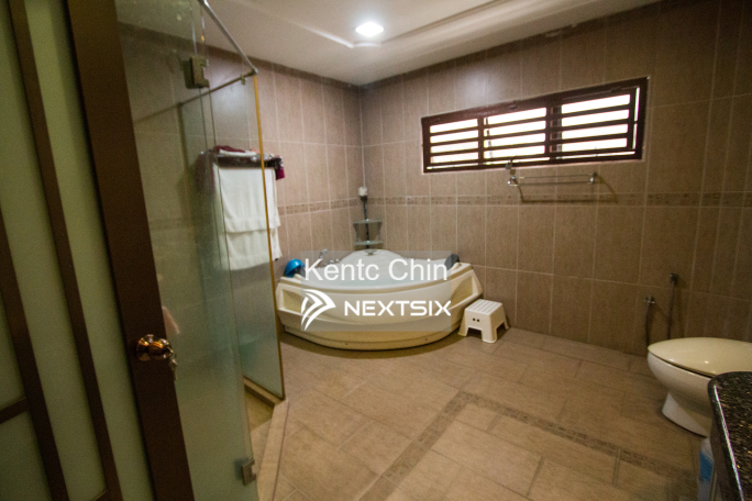 Semi-detached House For Sale in Bandar Sungai Long Selangor - Image 7