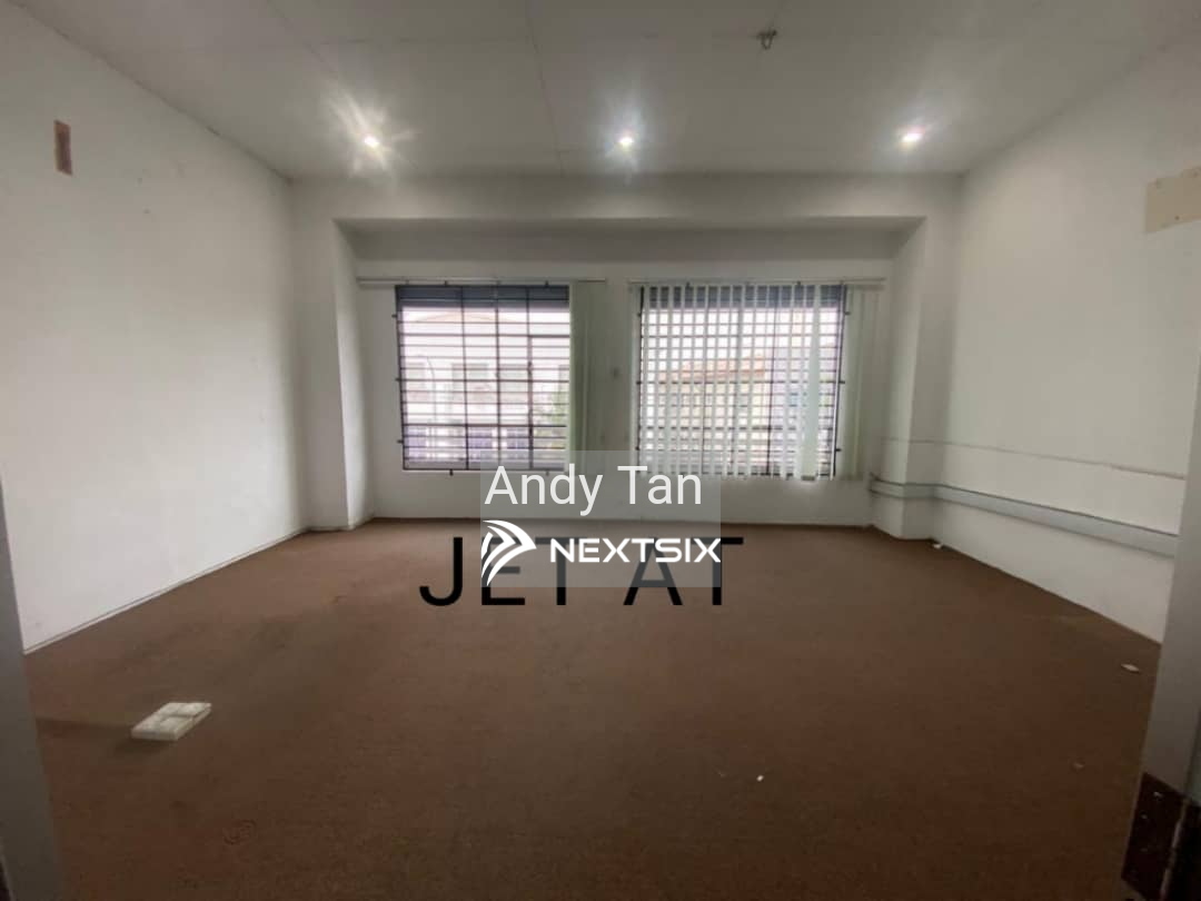 Office For Rent in Bandar Bukit Tinggi Selangor - Image 6