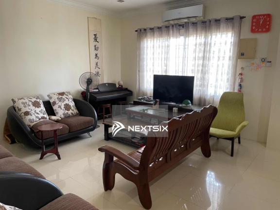 Semi-detached House For Sale in Kuching Sarawak
