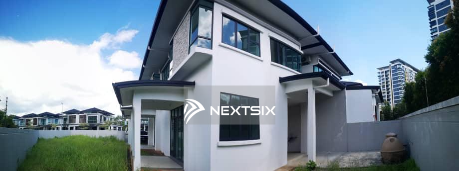 Semi-detached House For Sale in Kuching Sarawak - Image 6
