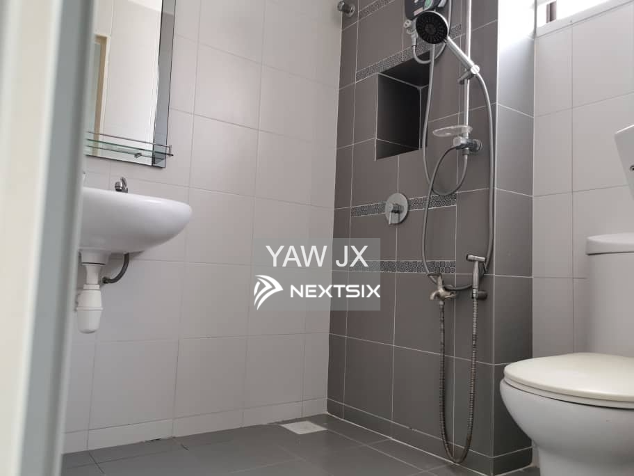 2-sty Terrace/Link House For Sale in Setia Alam Selangor - Image 11