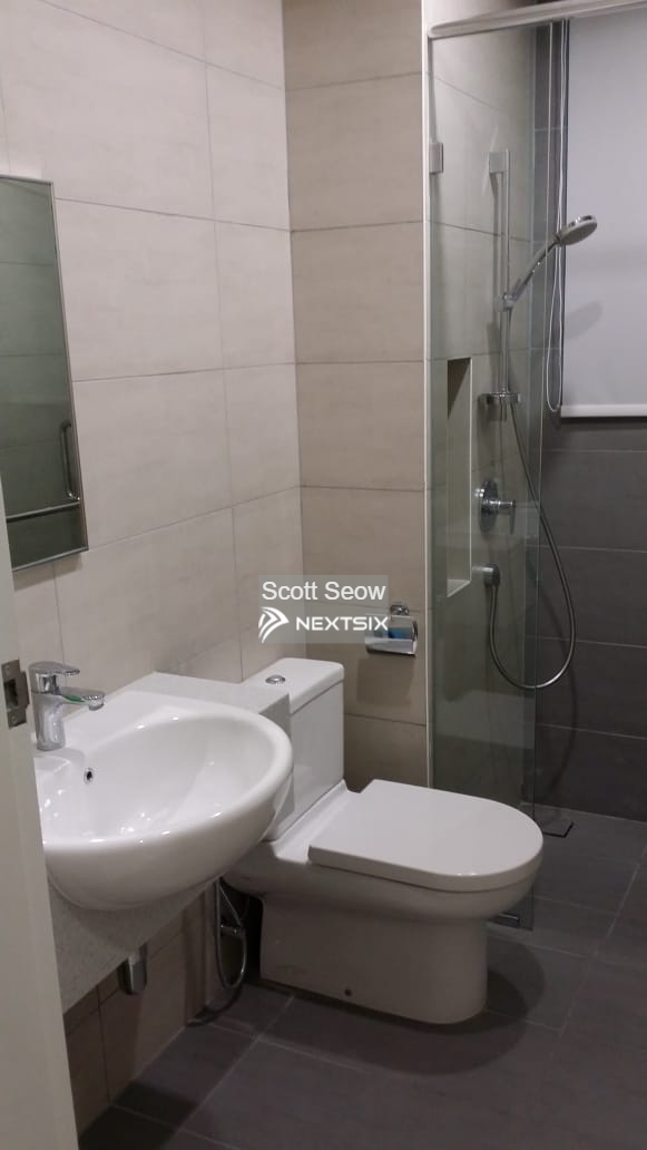 Condominium For Rent in Gelugor Penang - Image 12