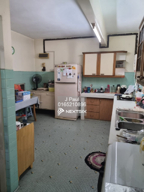 Bungalow For Sale in Petaling Jaya Selangor - Image 13