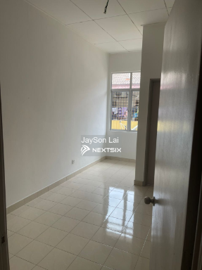 2-sty Superlink House For Sale in Puchong Selangor - Image 5