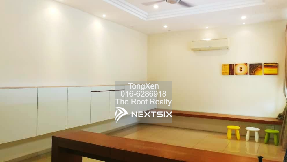 Semi-detached House For Sale in Ujong Pasir Melaka - Image 2