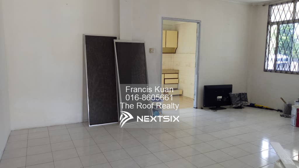Semi-detached House For Rent in Kuching Sarawak - Image 6