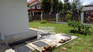 Semi-detached House For Rent in Kuching Sarawak - Image 9
