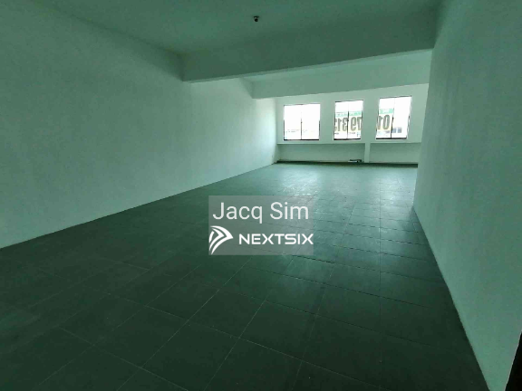 Office For Sale in Perling Johor - Image 5