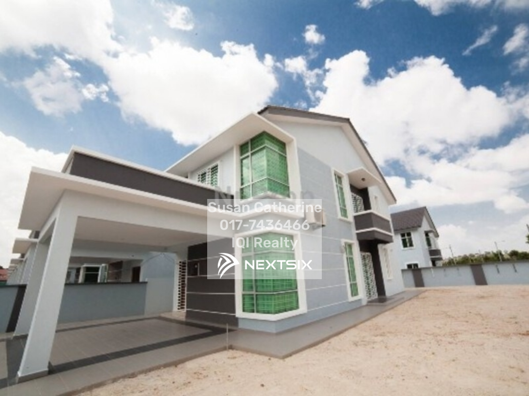 Semi-detached House For Sale in Batu Berendam Melaka