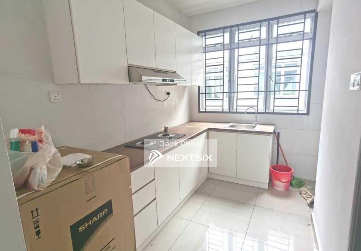 Condominium For Sale in Brickfields Wilayah Persekutuan Kuala Lumpur - Image 4