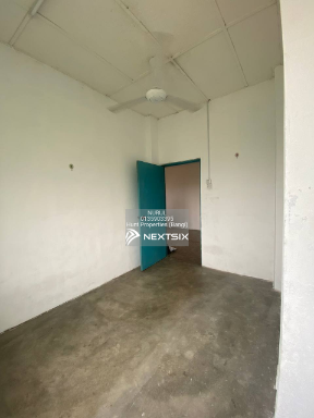 Condominium For Sale in Nilai Negeri Sembilan - Image 9