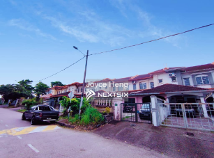 2-sty Superlink House For Sale in Pasir Gudang Johor - Image 6
