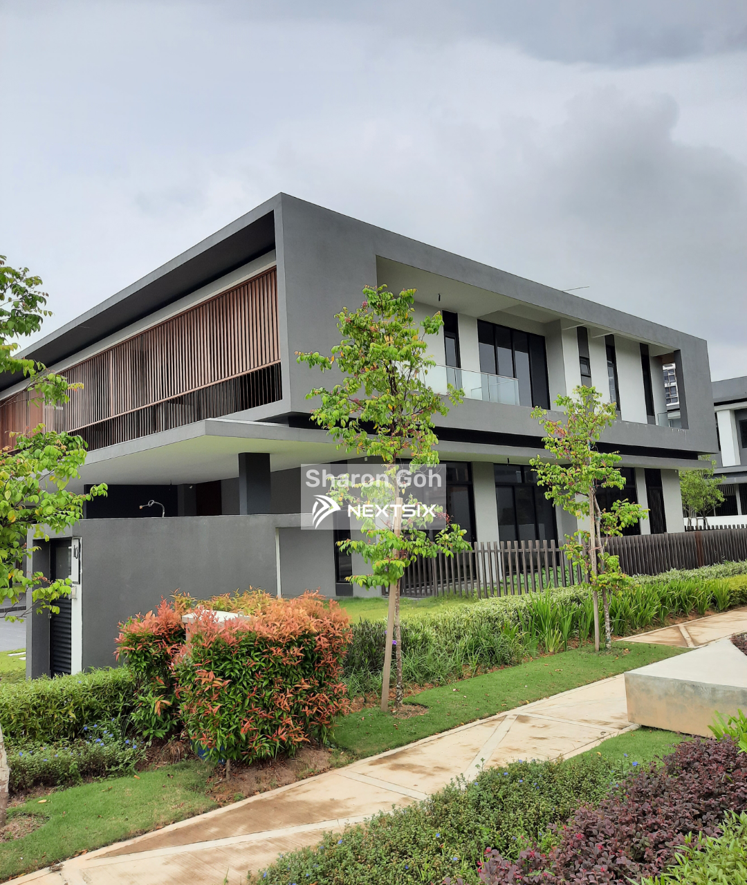 Semi-detached House For Sale in Kota Kemuning Selangor