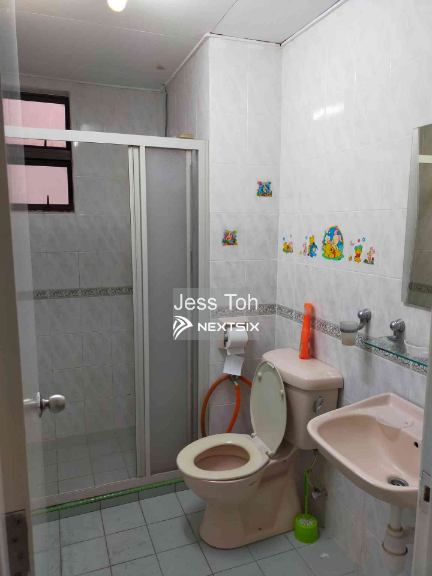 Condominium For Rent in Kota Damansara Selangor - Image 3