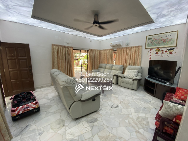 Semi-detached House For Sale in Damansara Kim Selangor