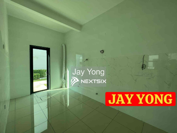 2-sty Terrace/Link House For Sale in Batu Kawan Penang - Image 5