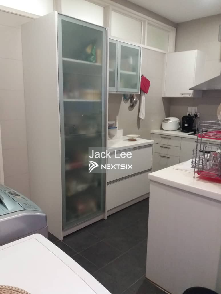 Condominium For Sale in Bandar Utama Selangor - Image 7