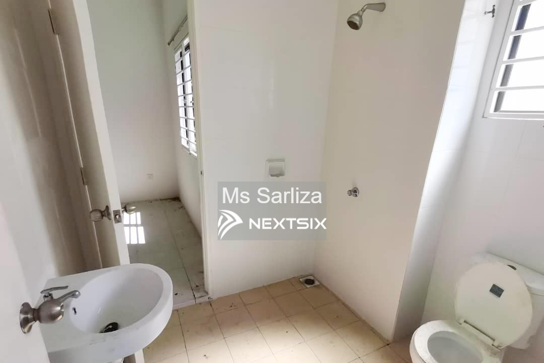 2.5-sty Terrace/Link House For Sale in Sungai Buloh Selangor - Image 9