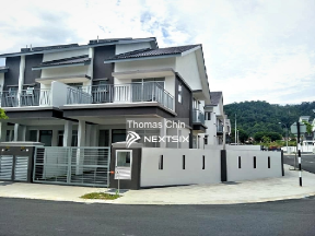 2-sty Superlink House For Sale in Sepang Selangor