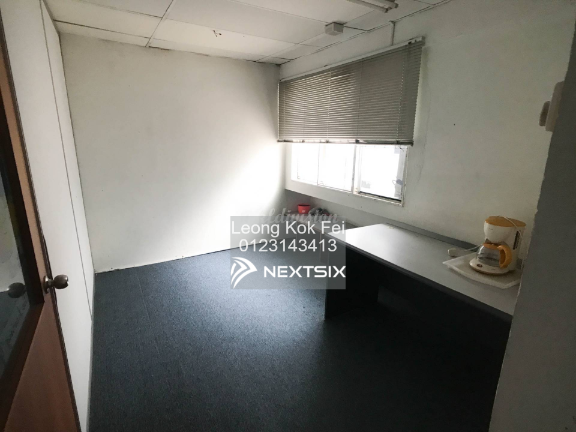 Shop For Rent in SS2 Selangor - Image 4