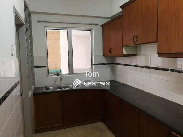 Condominium For Sale in Jalan Klang Lama Wilayah Persekutuan Kuala Lumpur - Image 8