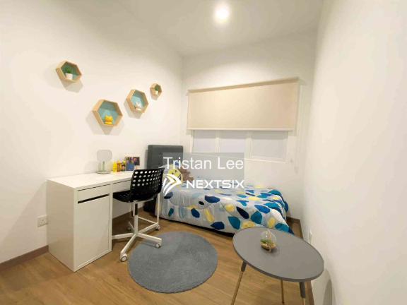 Serviced Residence For Sale in Petaling Jaya Selangor - Image 8