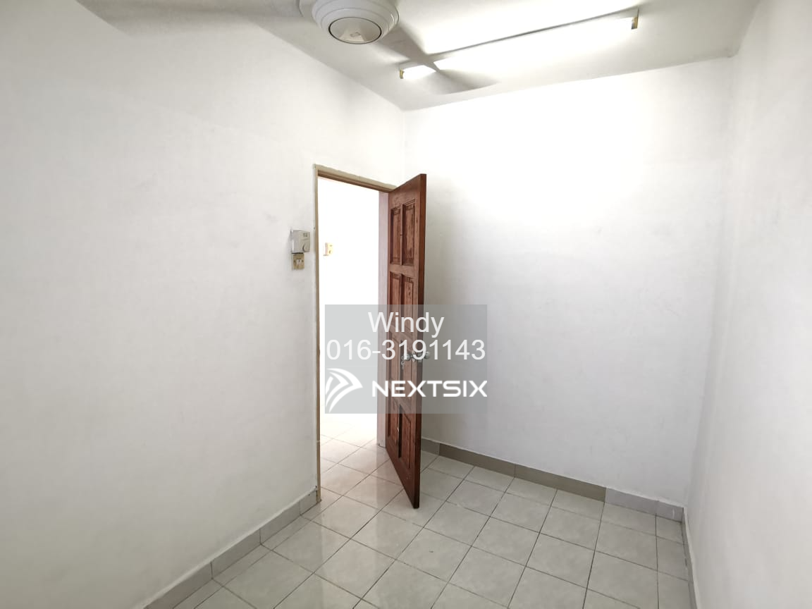 Apartment For Sale in Bukit Jalil Wilayah Persekutuan Kuala Lumpur - Image 12