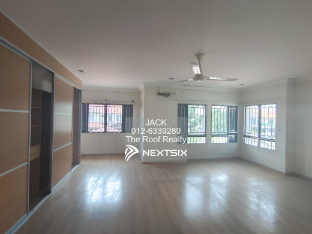 Semi-detached House For Sale in Bandar Bukit Tinggi Selangor - Image 14