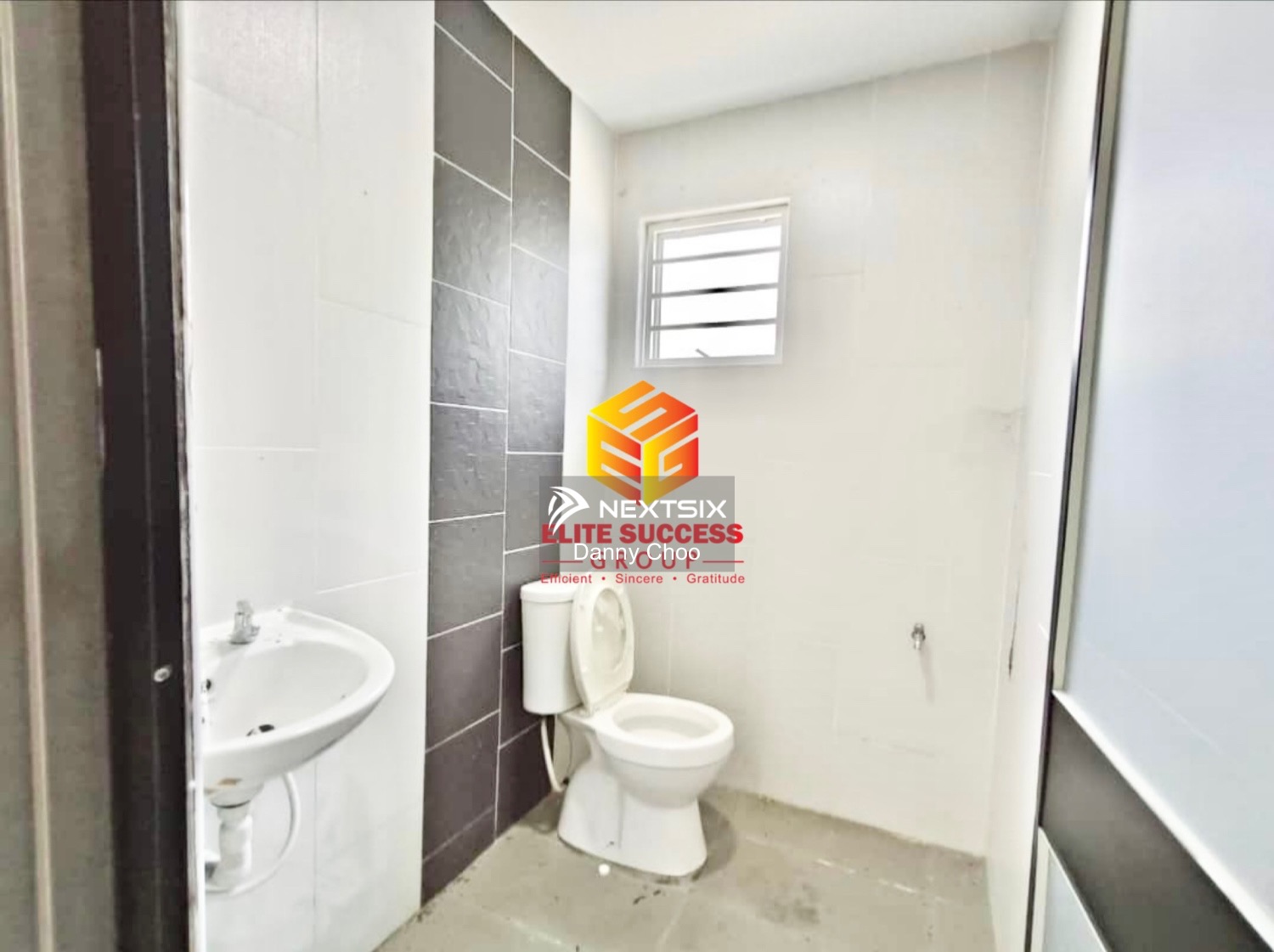 1-sty Terrace/Link House For Sale in Klang Selangor - Image 5