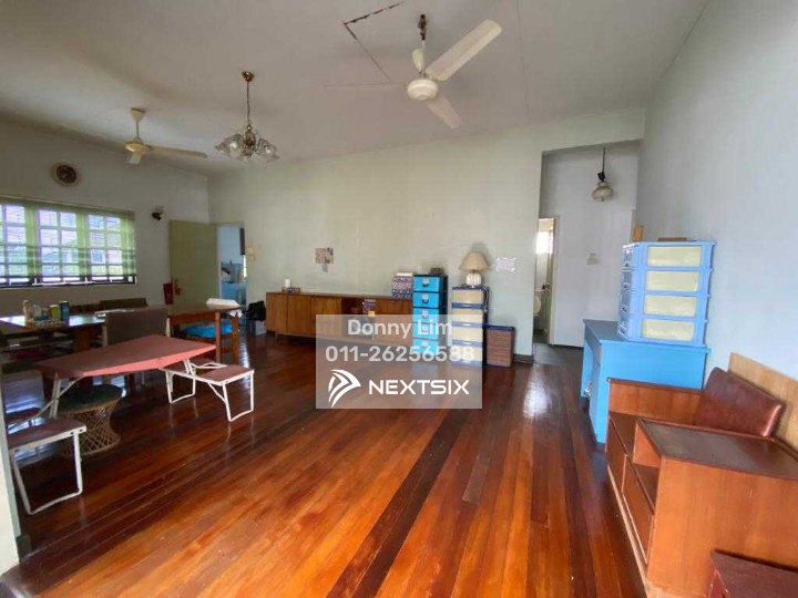Bungalow For Sale in Kuching Sarawak - Image 11