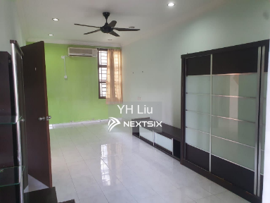 1-sty Terrace/Link House For Sale in Ulu Tiram Johor - Image 6