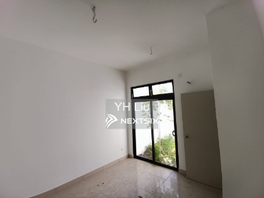 2-sty Terrace/Link House For Sale in Johor Bahru Johor - Image 9